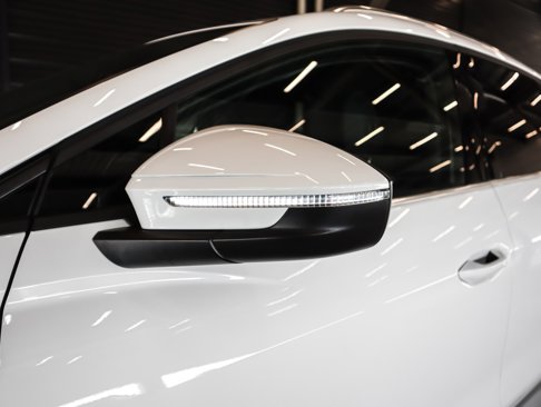 Certified 2023 Audi Q4 e-tron Premium Plus image 31