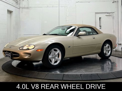 Used 1999 Jaguar XK8 Convertible image 5