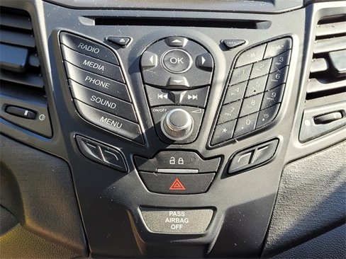 Used 2018 Ford Fiesta SE image 22