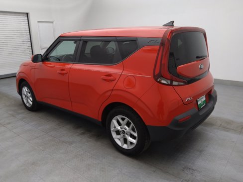 Used 2020 Kia Soul S image 3
