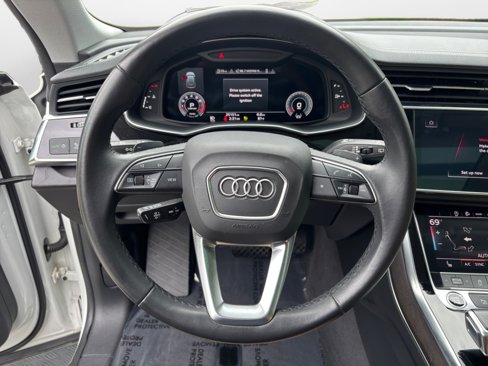 Certified 2023 Audi Q8 Premium w/ Convenience Package image 10