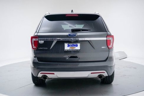 Used 2017 Ford Explorer Limited w/ Equipment Group 301A image 5