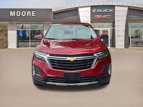 Used 2023 Chevrolet Equinox LT image 2