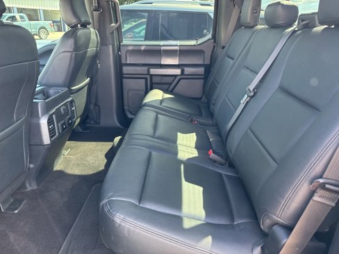 Used 2019 Ford F150 XLT w/ Equipment Group 302A Luxury image 8