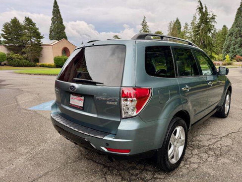 Used 2010 Subaru Forester 2.5X Limited image 6
