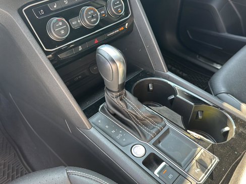 Used 2023 Volkswagen Atlas SE image 24