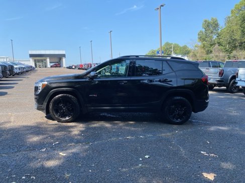 Used 2022 GMC Terrain AT4 w/ Infotainment Package II image 4