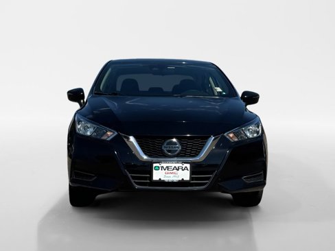 Used 2021 Nissan Versa SV image 9