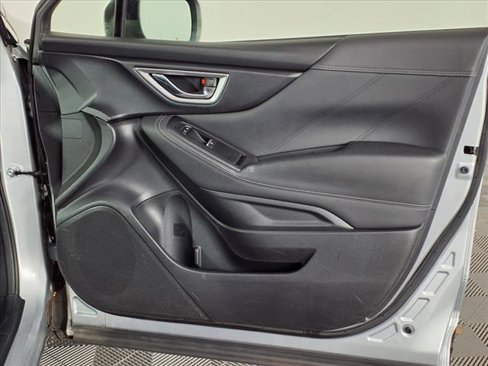 Used 2019 Subaru Forester Limited image 8