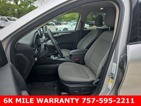 Used 2020 Ford Escape SE image 10