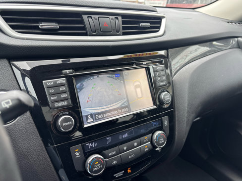 Used 2016 Nissan Rogue SL w/ SL Premium Package image 8
