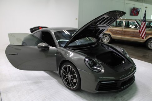 Used 2023 Porsche 911 Carrera image 38