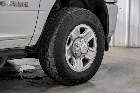 Used 2020 RAM 2500 Tradesman w/ Chrome Appearance Group image 61