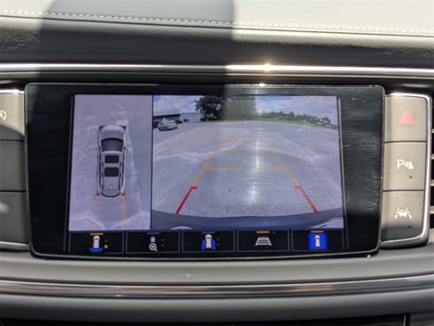 Used 2024 Buick Enclave Premium image 20