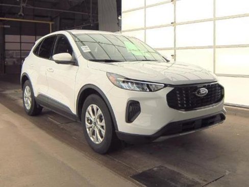 Certified 2023 Ford Escape Active w/ Tech Pack #2 image 4