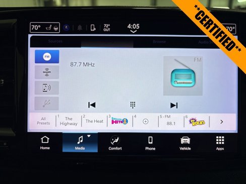 Certified 2021 Chrysler Pacifica Touring-L image 22