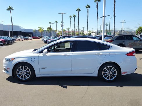 Used 2018 Ford Fusion Energi SE image 4