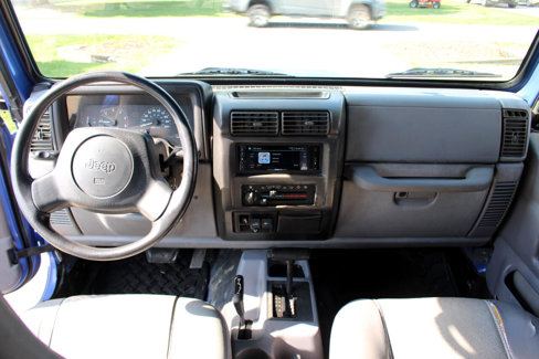 Used 1997 Jeep Wrangler SE image 21