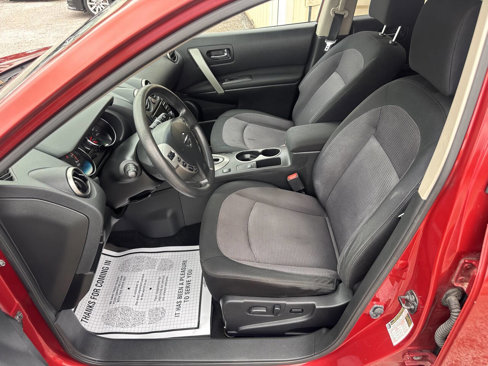 Used 2013 Nissan Rogue SV image 10