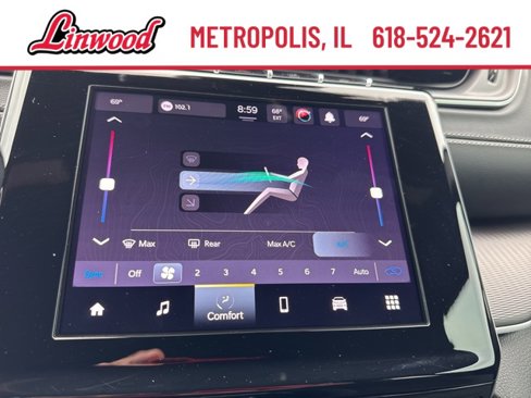 Used 2024 Jeep Grand Cherokee Laredo X image 29