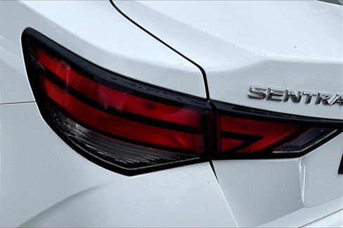 Used 2023 Nissan Sentra SV image 20