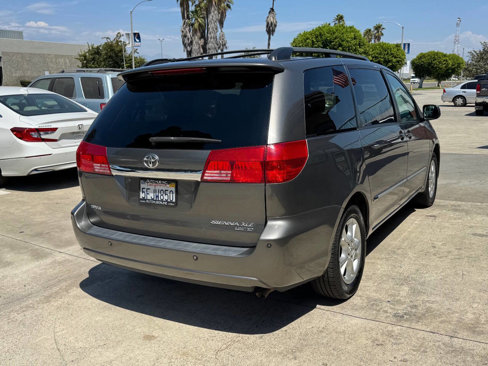 Used 2004 Toyota Sienna XLE image 10