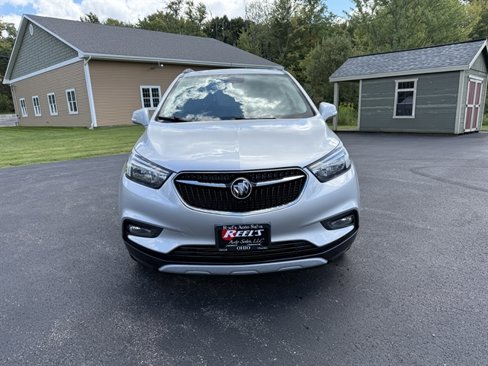 Used 2017 Buick Encore Preferred image 2