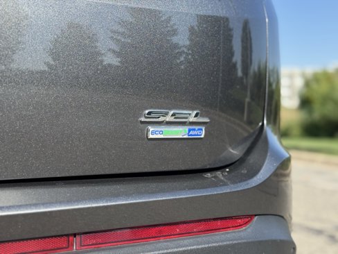 Used 2017 Ford Edge SEL w/ Equipment Group 201A image 39