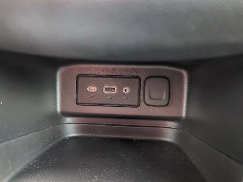 Used 2022 Chevrolet Equinox LT image 37