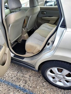 Used 2007 Nissan Versa S w/ Convenience Pkg image 12