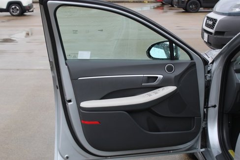 New 2025 Hyundai Sonata SE image 7