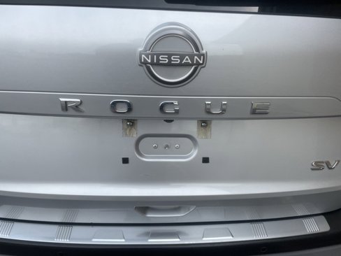 Used 2022 Nissan Rogue SV image 7