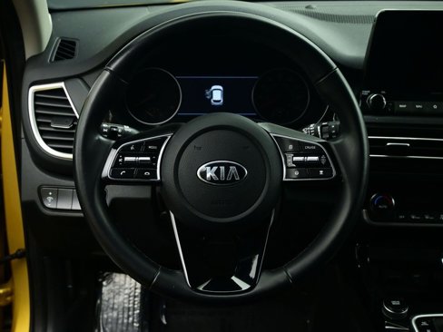 Certified 2021 Kia Seltos SX image 3