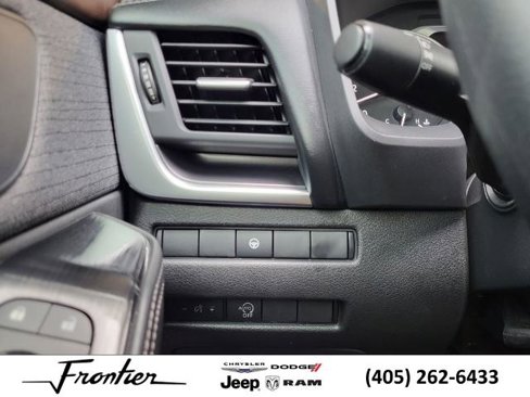 Used 2023 Nissan Rogue SV image 21
