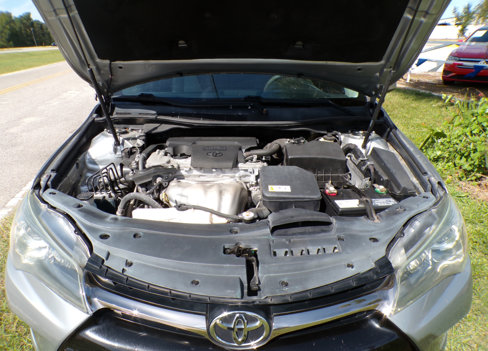 Used 2017 Toyota Camry SE image 8