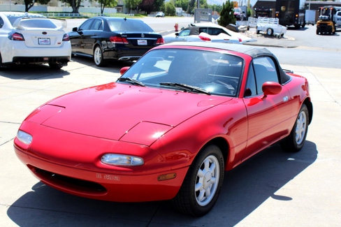 Used 1990 MAZDA MX-5 Miata image 2
