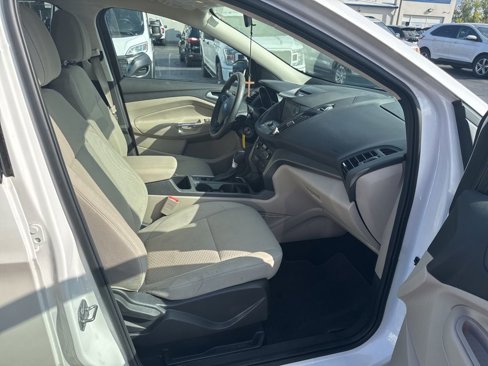 Used 2017 Ford Escape SE w/ Equipment Group 201A image 22