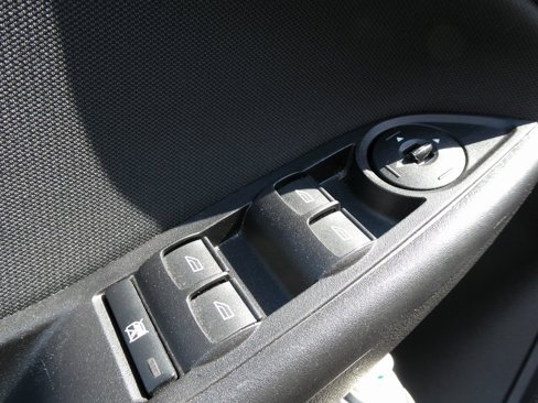 Used 2017 Ford Focus SE image 21