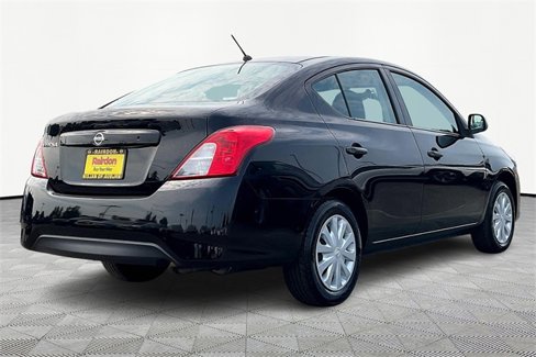 Used 2015 Nissan Versa S image 12