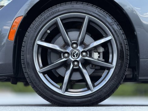 Used 2019 MAZDA MX-5 Miata RF Grand Touring w/ GT-S Package image 17