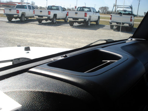 Used 2016 Jeep Wrangler Unlimited Sahara w/ Connectivity Group image 29