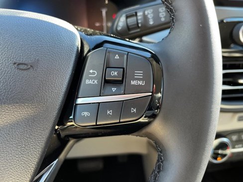 New 2025 Ford Escape Active w/ Cold Weather Package image 11