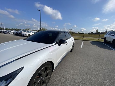 Used 2021 Hyundai Sonata SEL Plus w/ Tech Package image 2