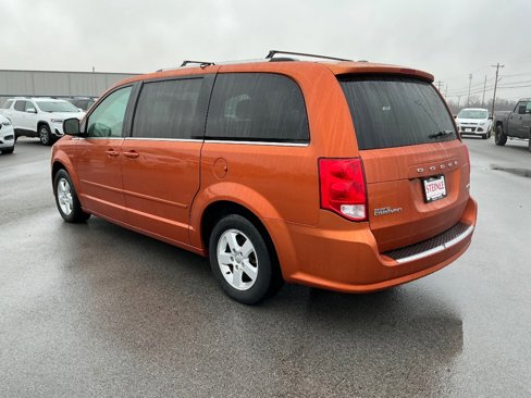 Used 2011 Dodge Grand Caravan Crew image 6