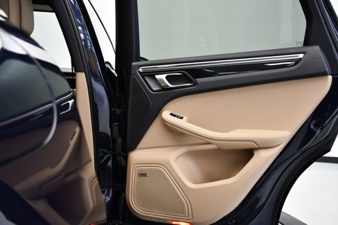 Certified 2021 Porsche Macan image 52
