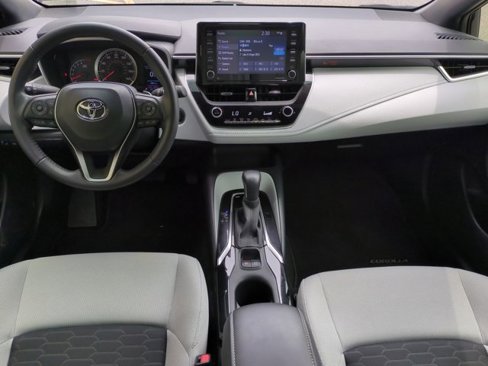Used 2021 Toyota Corolla SE image 15