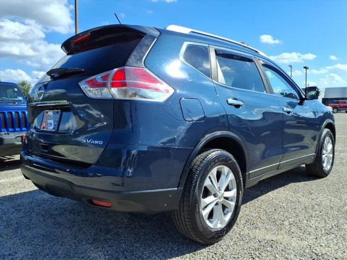 Used 2016 Nissan Rogue SV w/ SV Premium Package image 6