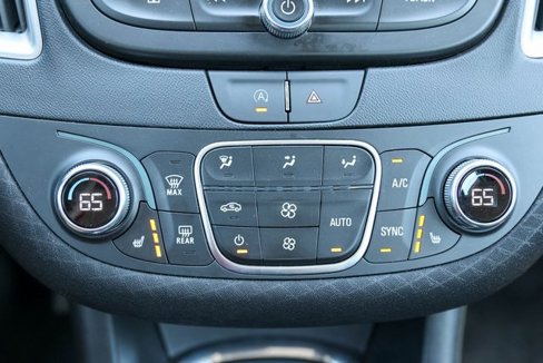 Used 2023 Chevrolet Malibu LT image 22