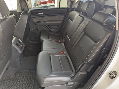 Certified 2023 Volkswagen Atlas SE w/ Black Wheel Package image 29