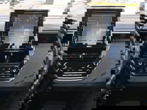 Used 2020 Toyota Corolla LE image 15